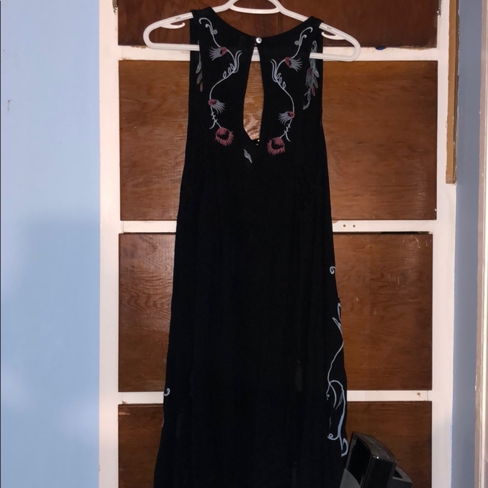 Embroidered intimately dress - Picture 3 of 3